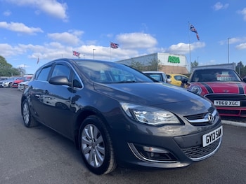 Used Vauxhall Astra 2015 for sale - 78671622: Photo