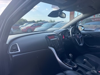 Used Vauxhall Astra 2015 for sale - 78671622: Photo