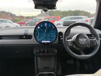 Used MINI Cooper 2024 for sale - 76105189: Photo