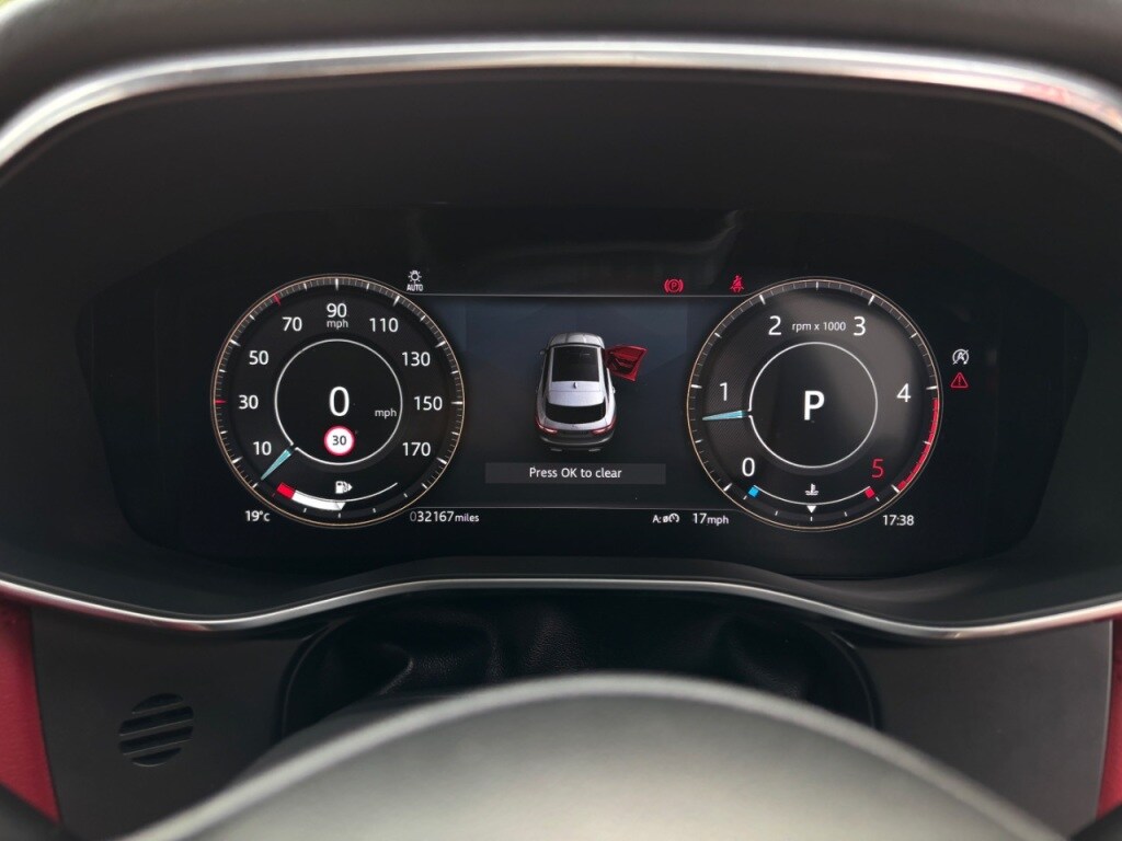 Used Jaguar F-Pace 2021 for sale - 75753425: Photo 23