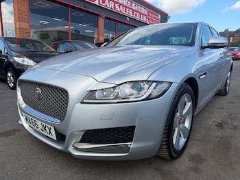 Used Jaguar XF 2016 for sale - 79488780: Photo