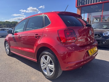 Used Volkswagen Polo 2016 for sale - 79357957: Photo