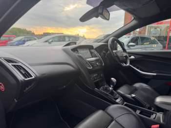 Used Ford Focus 2016 for sale - 74404203: Photo