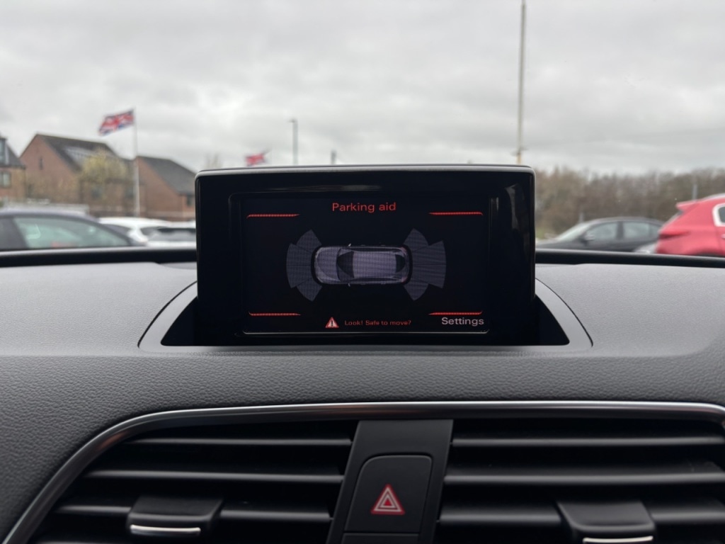 Used Audi Q3 2013 for sale - 77571152: Photo 19