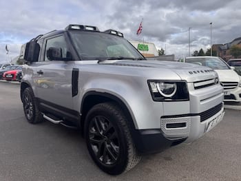Used Land Rover Defender 90 2022 for sale - 79721681: Photo
