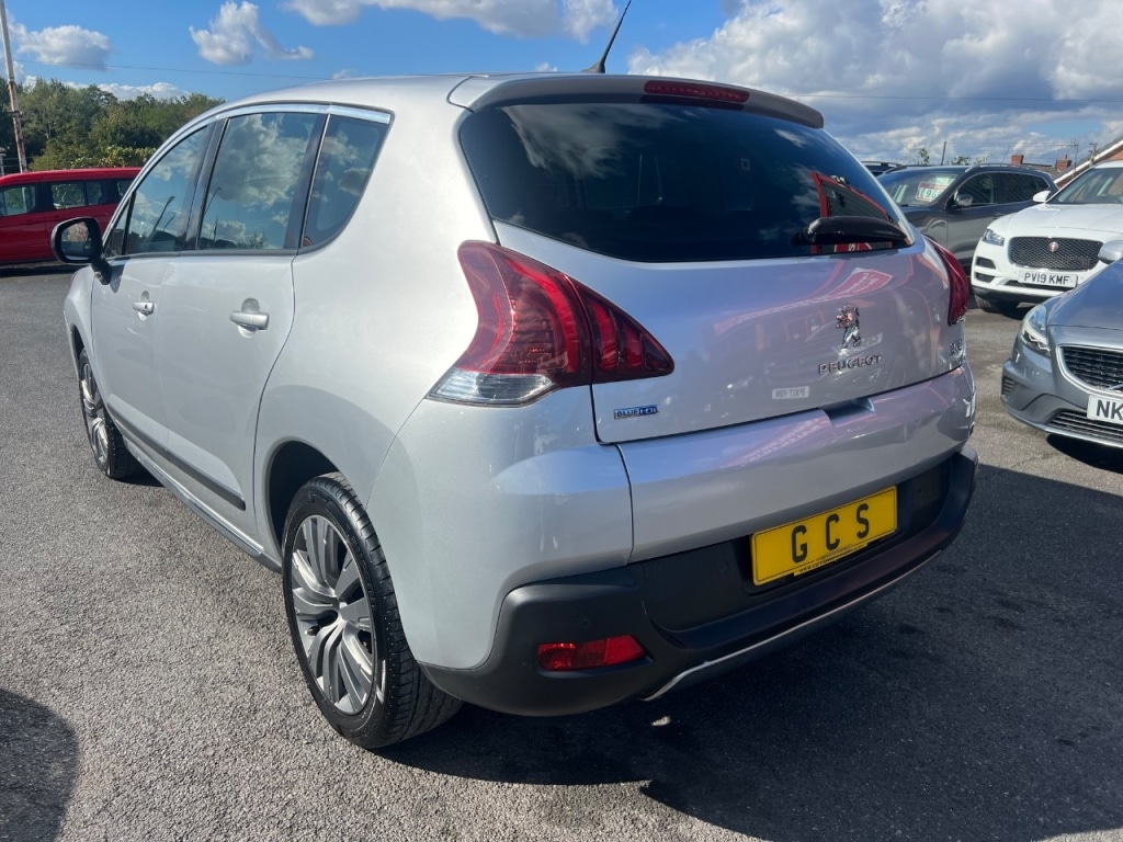 Used Peugeot 3008 2016 for sale - 76114114: Photo 5