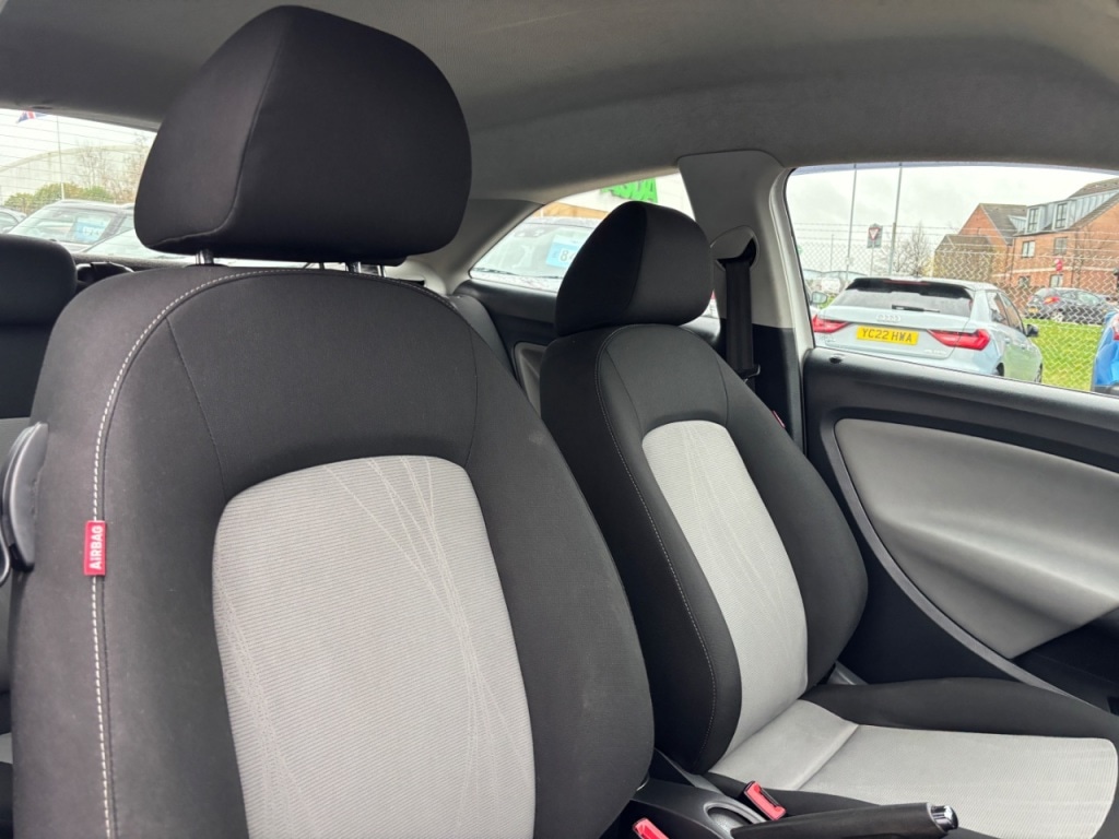 Used SEAT Ibiza 2015 for sale - 76985497: Photo 11