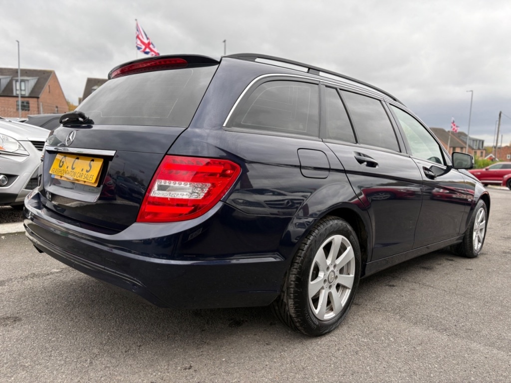 Used Mercedes-Benz C Class 2012 for sale - 76118345: Photo 10