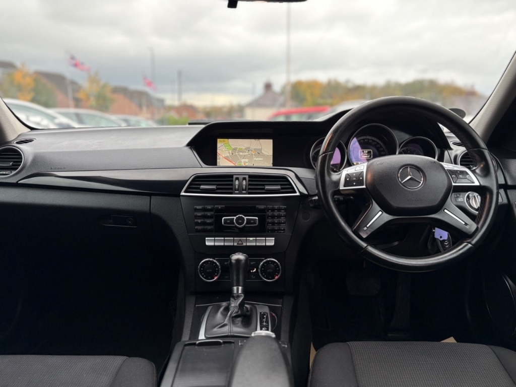 Used Mercedes-Benz C Class 2012 for sale - 76118345: Photo 13