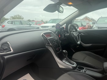 Used Vauxhall Astra 2011 for sale - 79549259: Photo