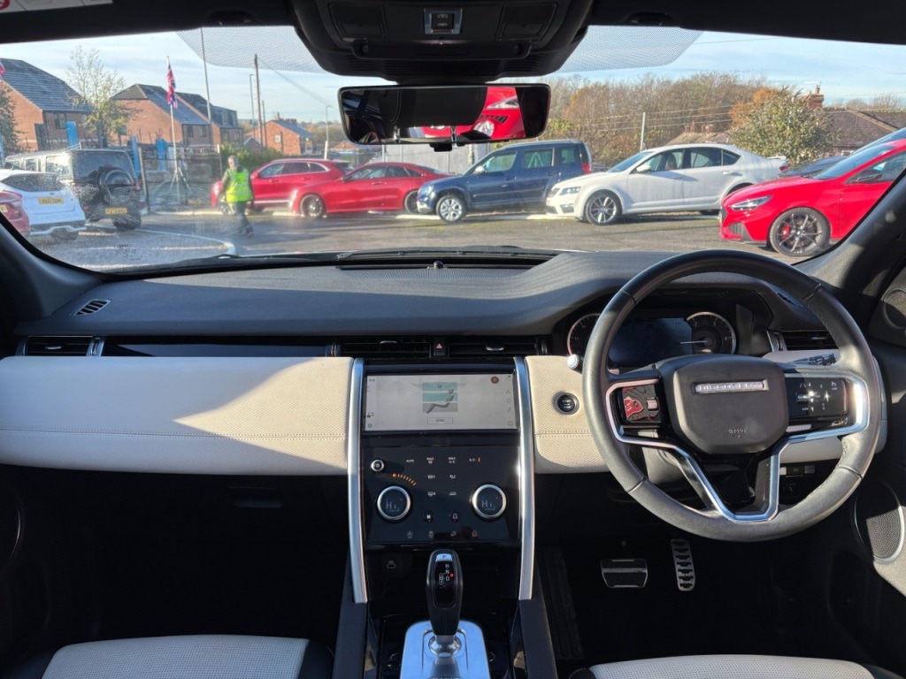 Used Land Rover Discovery Sport 2023 for sale - 76616976: Photo 11