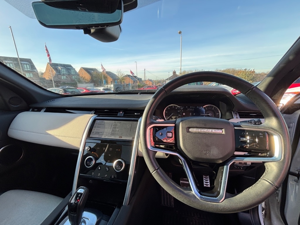 Used Land Rover Discovery Sport 2023 for sale - 76616976: Photo 24