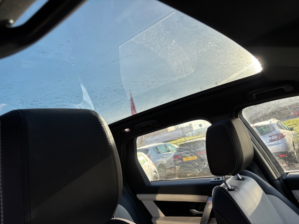 Used Land Rover Discovery Sport 2023 for sale - 76616976: Photo 25