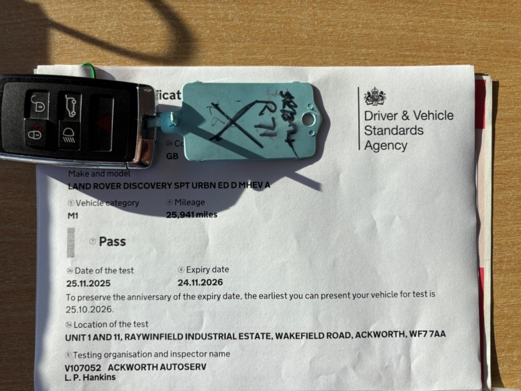 Used Land Rover Discovery Sport 2023 for sale - 76616976: Photo 28