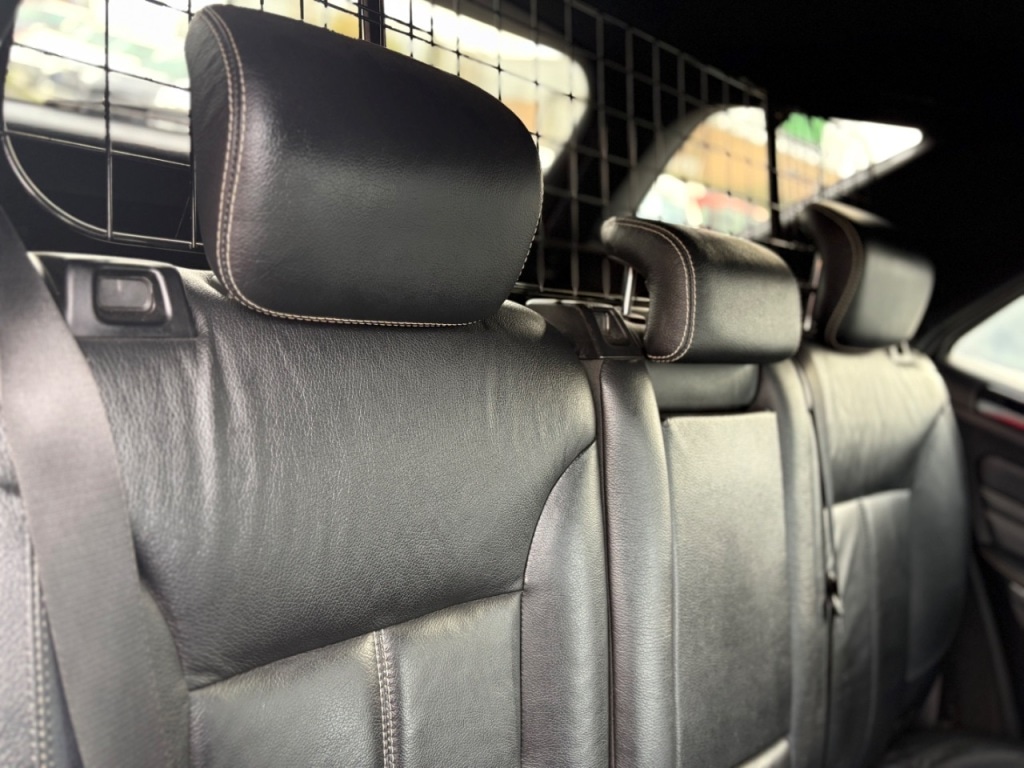 Used Mercedes-Benz M Class 2011 for sale - 76616966: Photo 11