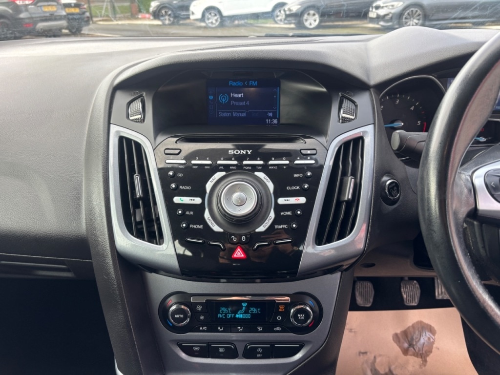 Used Ford Focus 2014 for sale - 77715507: Photo 15