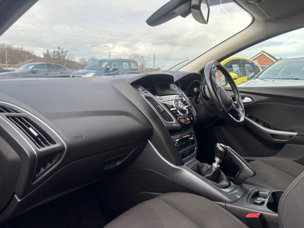 Used Ford Focus 2014 for sale - 77715507: Photo 3