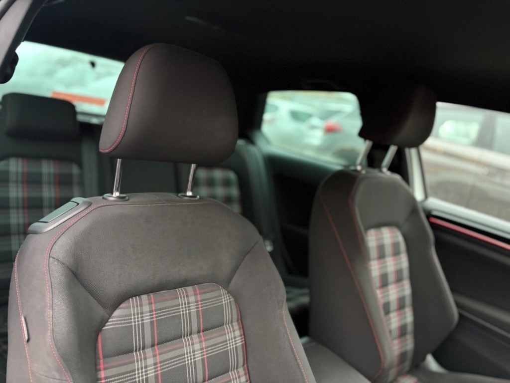 Used Volkswagen Golf 2017 for sale - 77061469: Photo 11