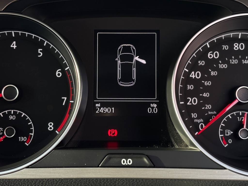 Used Volkswagen Golf 2015 for sale - 76819822: Photo 22