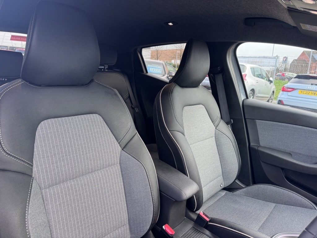 Used Renault Clio 2023 for sale - 77167874: Photo 10