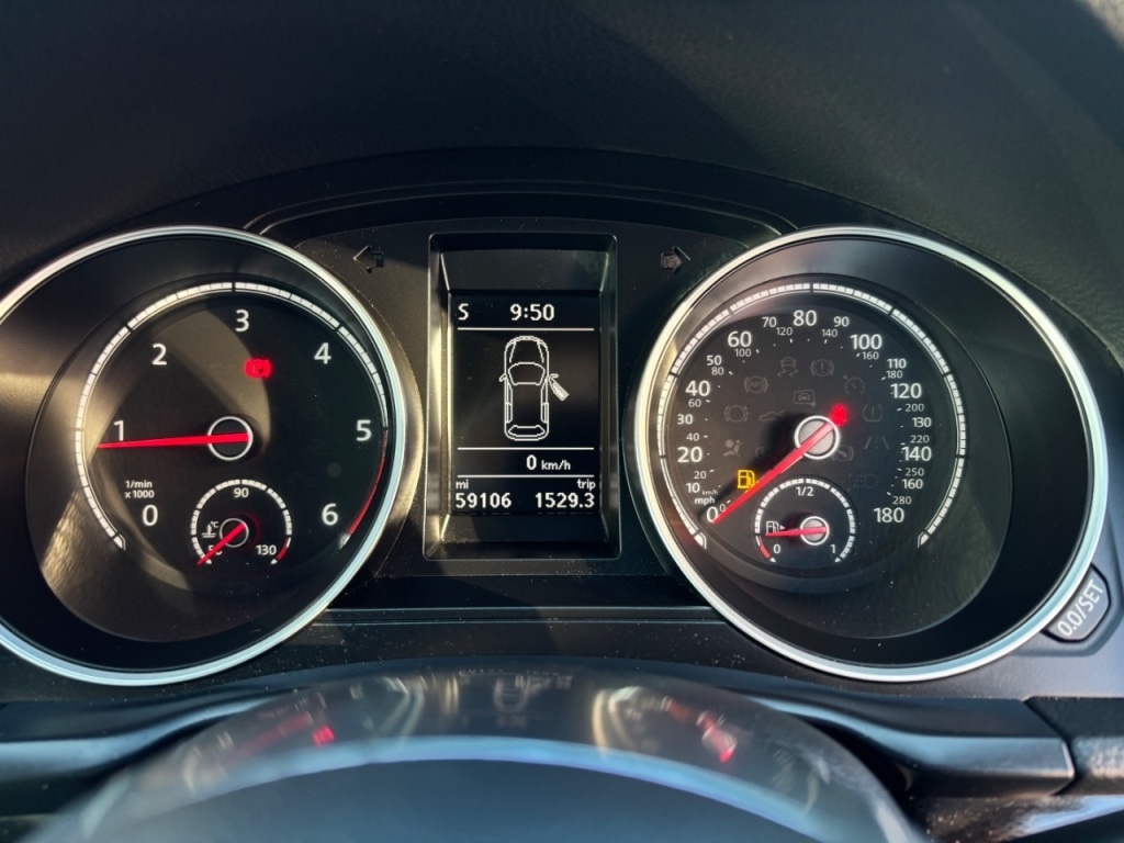 Used Volkswagen Scirocco 2016 for sale - 75830214: Photo 21