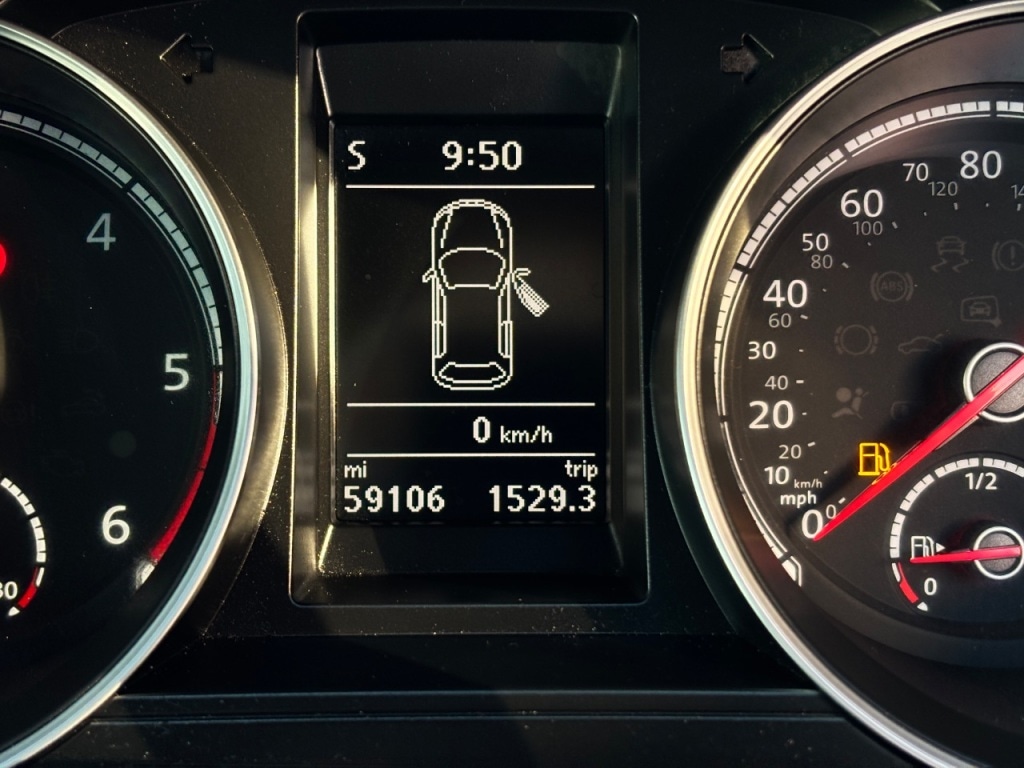 Used Volkswagen Scirocco 2016 for sale - 75830214: Photo 22