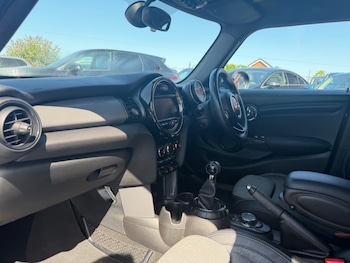Used MINI Hatch 2016 for sale - 79103051: Photo