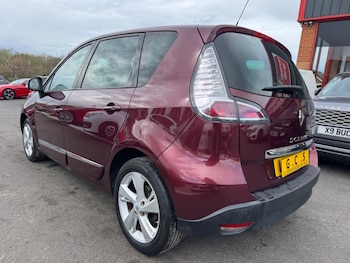 Used Renault Scenic 2015 for sale - 78223118: Photo