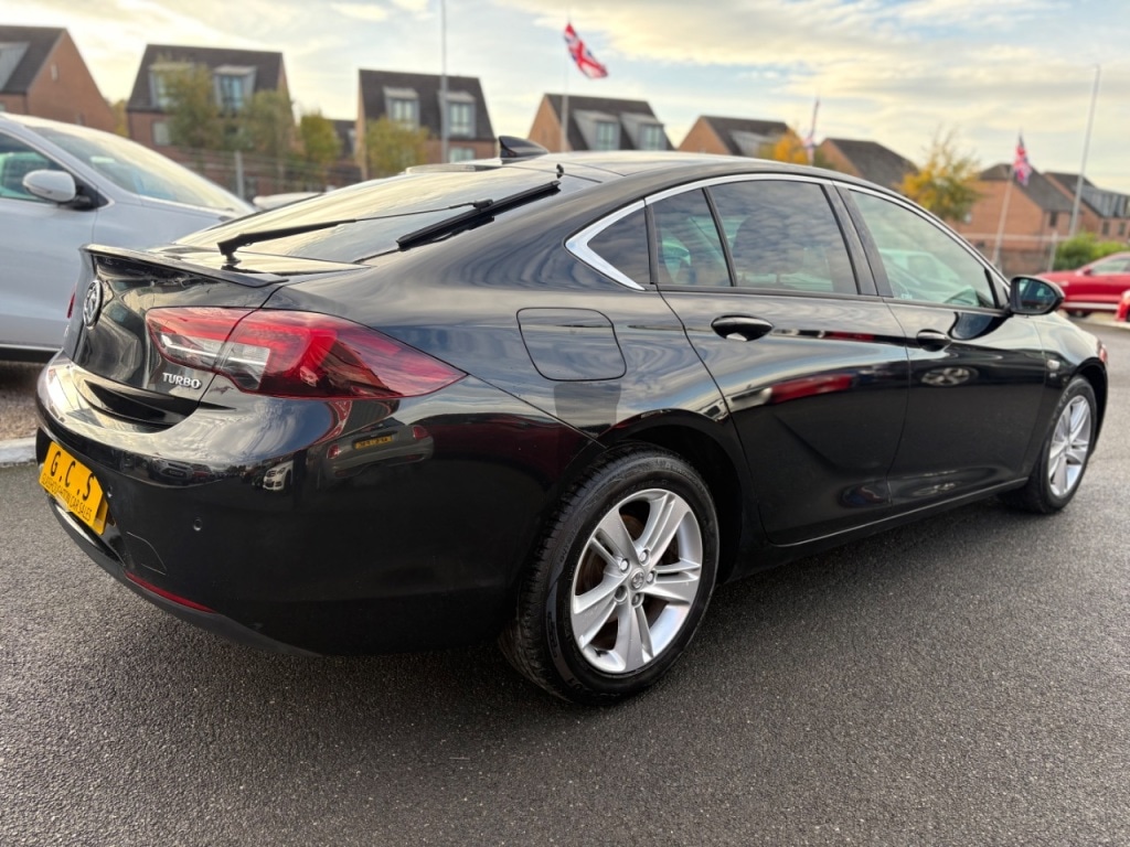 Used Vauxhall Insignia 2018 for sale - 76279318: Photo 9