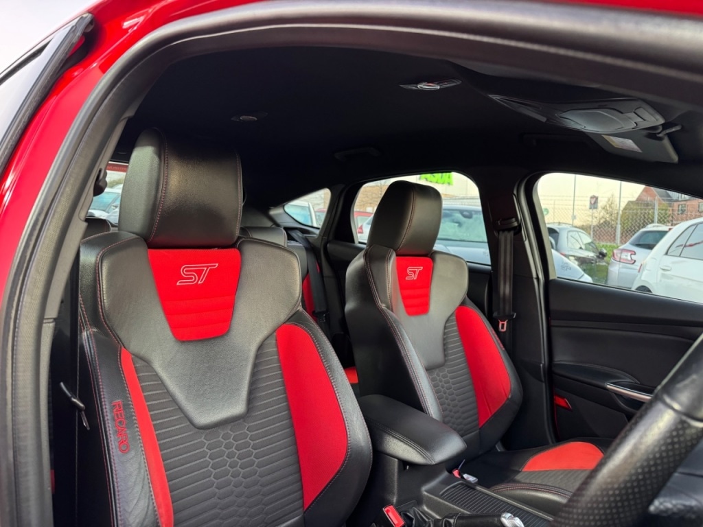 Used Ford Focus 2016 for sale - 76569355: Photo 12