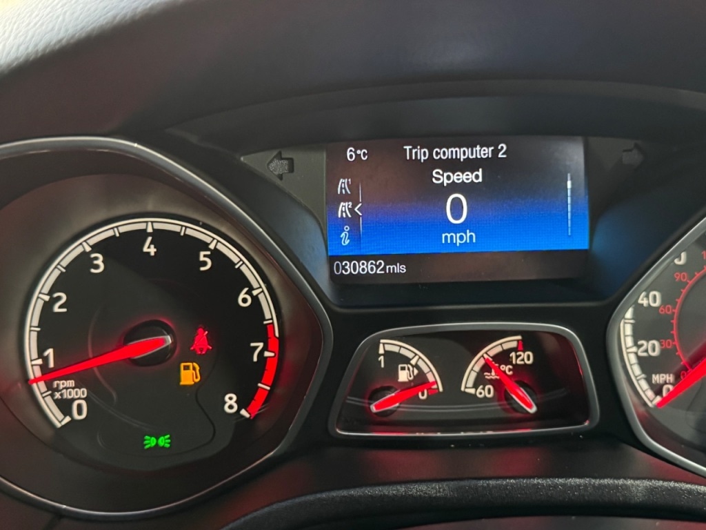 Used Ford Focus 2016 for sale - 76569355: Photo 14