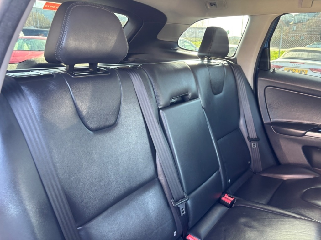 Used Volvo XC60 2016 for sale - 77616537: Photo 11