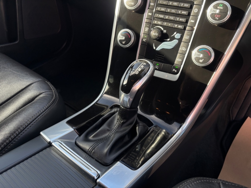 Used Volvo XC60 2016 for sale - 77616537: Photo 18