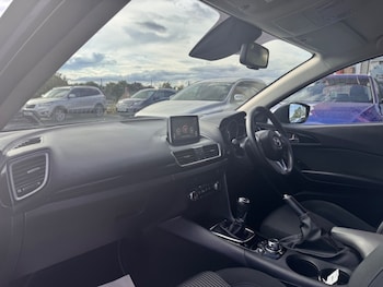 Used Mazda Mazda3 2015 for sale - 79312943: Photo