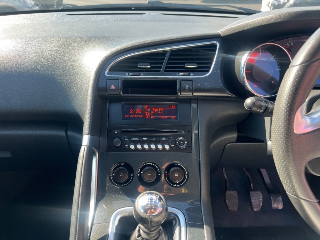 Used Peugeot 3008 2016 for sale - 77641923: Photo 15