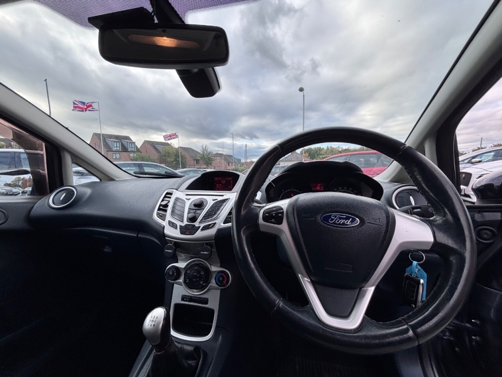 Used Ford Fiesta 2012 for sale - 76379863: Photo 21