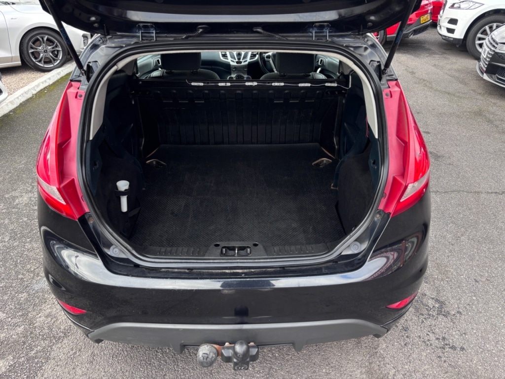 Used Ford Fiesta 2012 for sale - 76379863: Photo 8