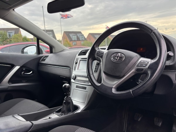Used Toyota Avensis 2014 for sale - 75665694: Photo 13