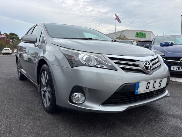 Used Toyota Avensis 2014 for sale - 75665694: Photo 2
