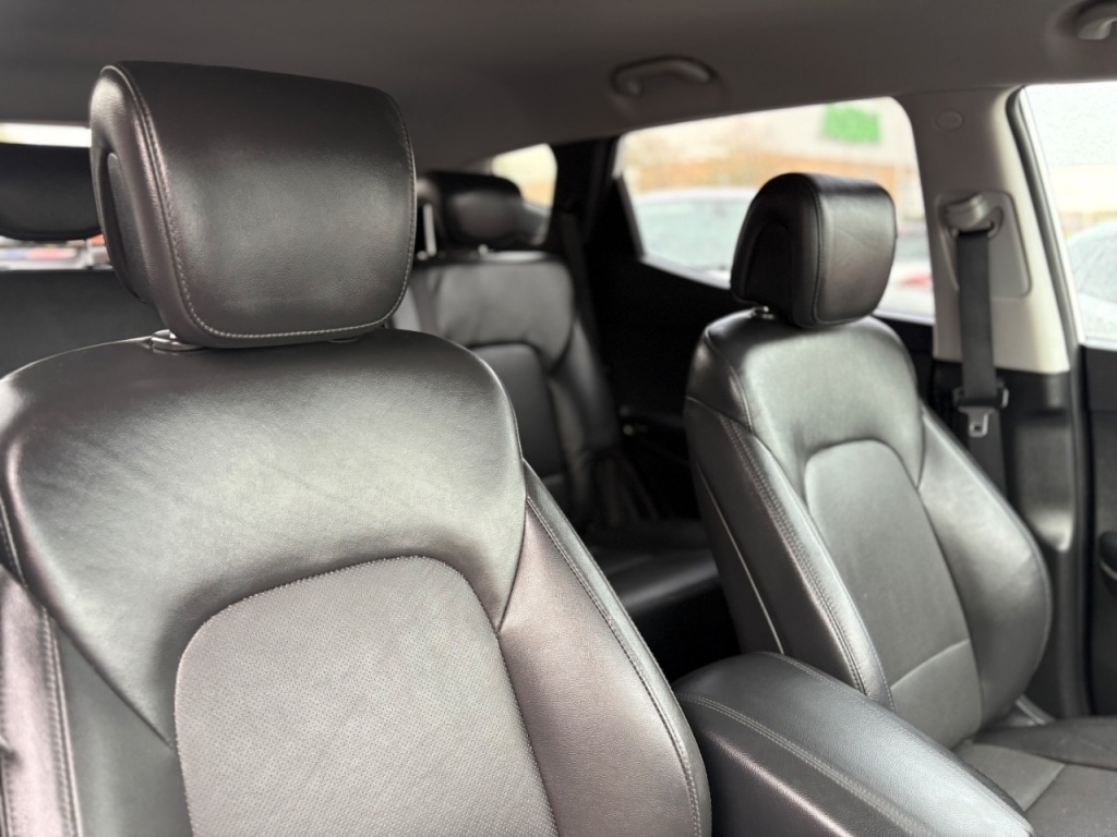 Used Hyundai Santa Fe 2018 for sale - 75985652: Photo 13