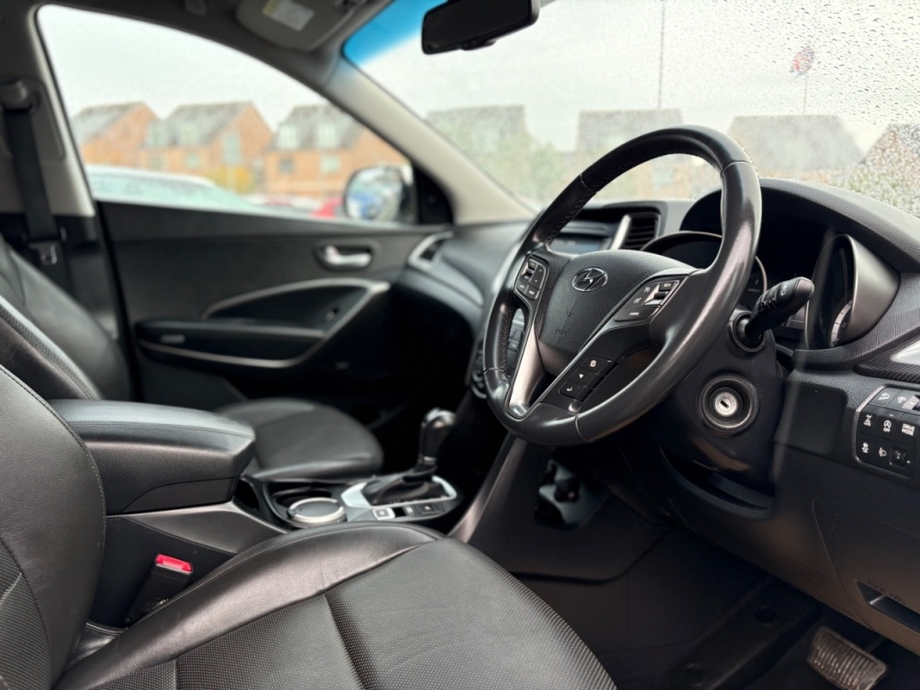 Used Hyundai Santa Fe 2018 for sale - 75985652: Photo 14