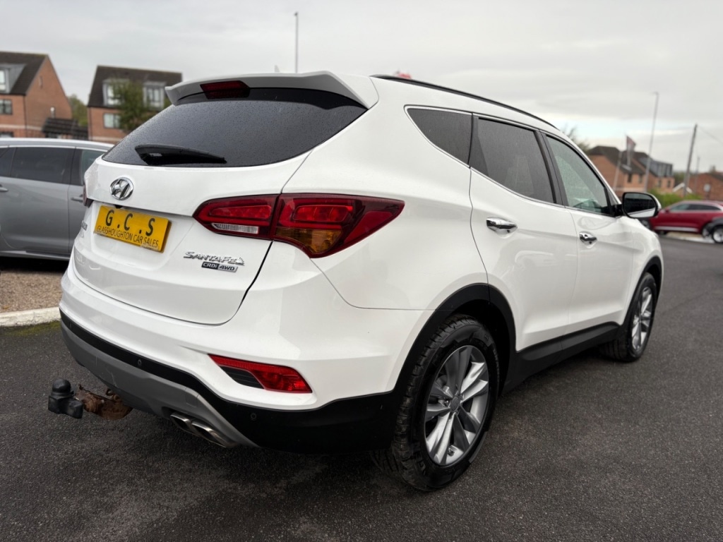 Used Hyundai Santa Fe 2018 for sale - 75985652: Photo 9