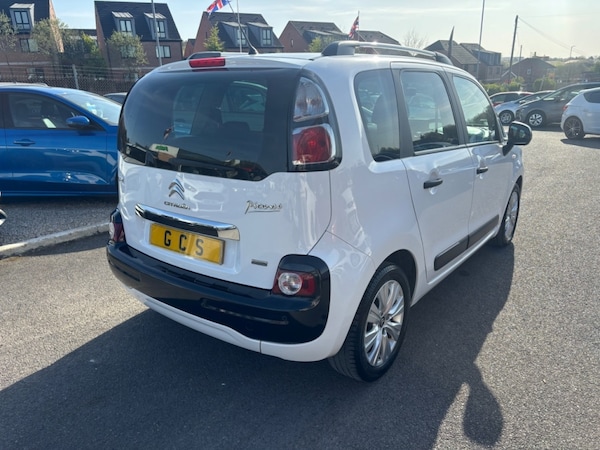 Used Citroen C3 Picasso 2017 for sale - 74300488: Photo 9