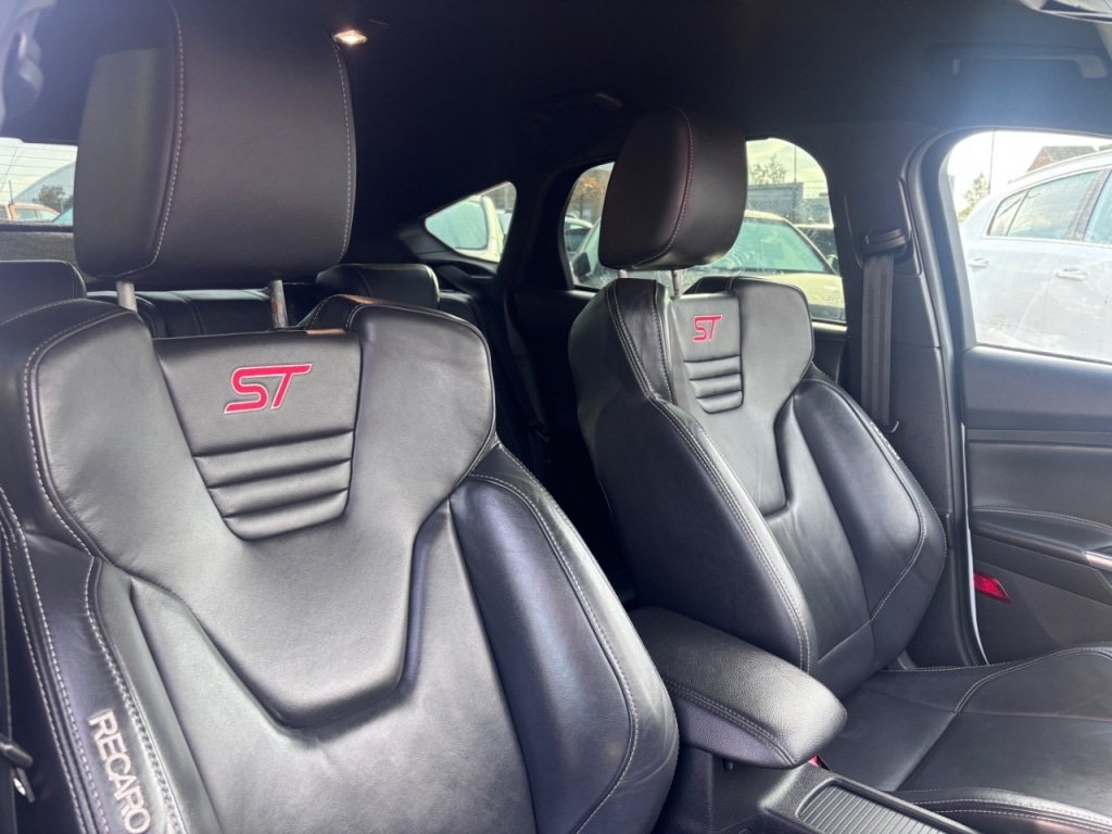 Used Ford Focus 2017 for sale - 76395507: Photo 14