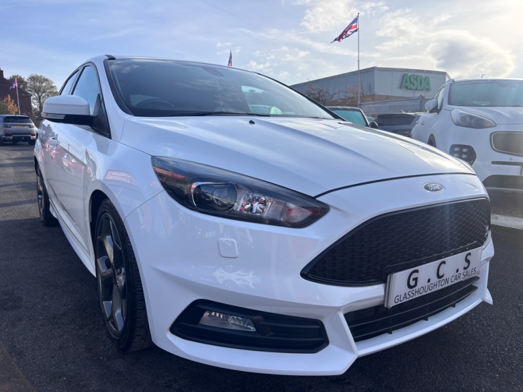 Used Ford Focus 2017 for sale - 76395507: Photo 2