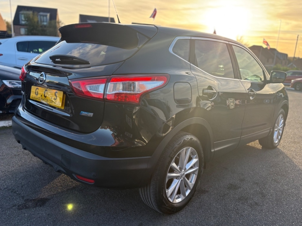 Used Nissan Qashqai 2014 for sale - 76147240: Photo 9