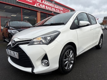 Used Toyota Yaris 2015 for sale - 76495642: Photo