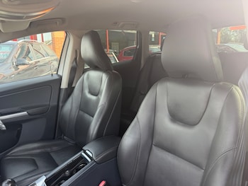 Used Volvo XC60 2015 for sale - 79529149: Photo