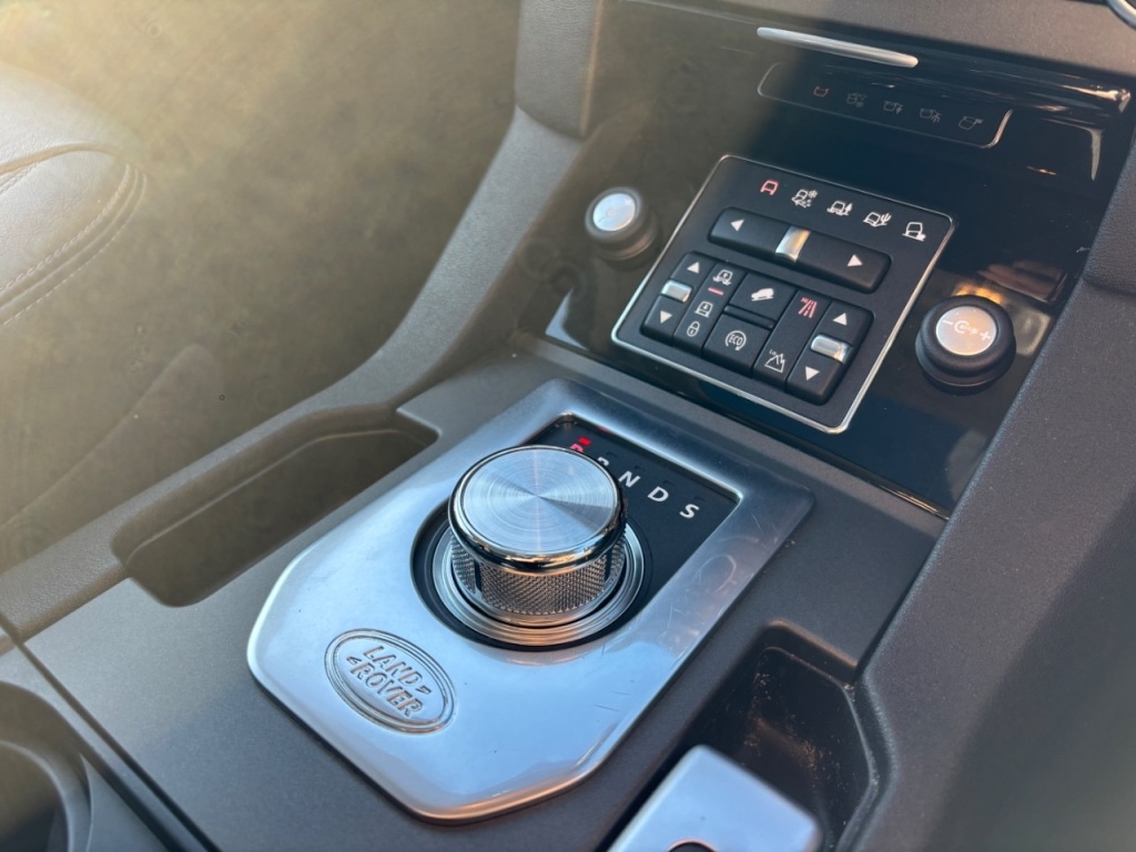 Used Land Rover Discovery 4 2016 for sale - 76710718: Photo 24