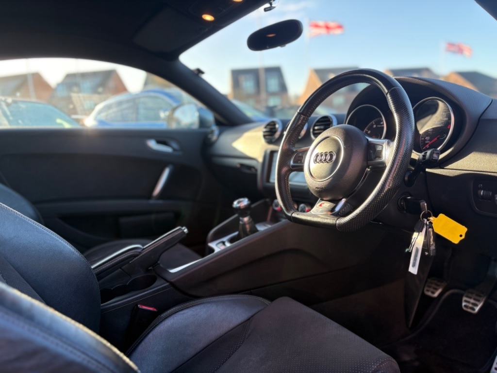 Used Audi TT 2012 for sale - 76767685: Photo 11